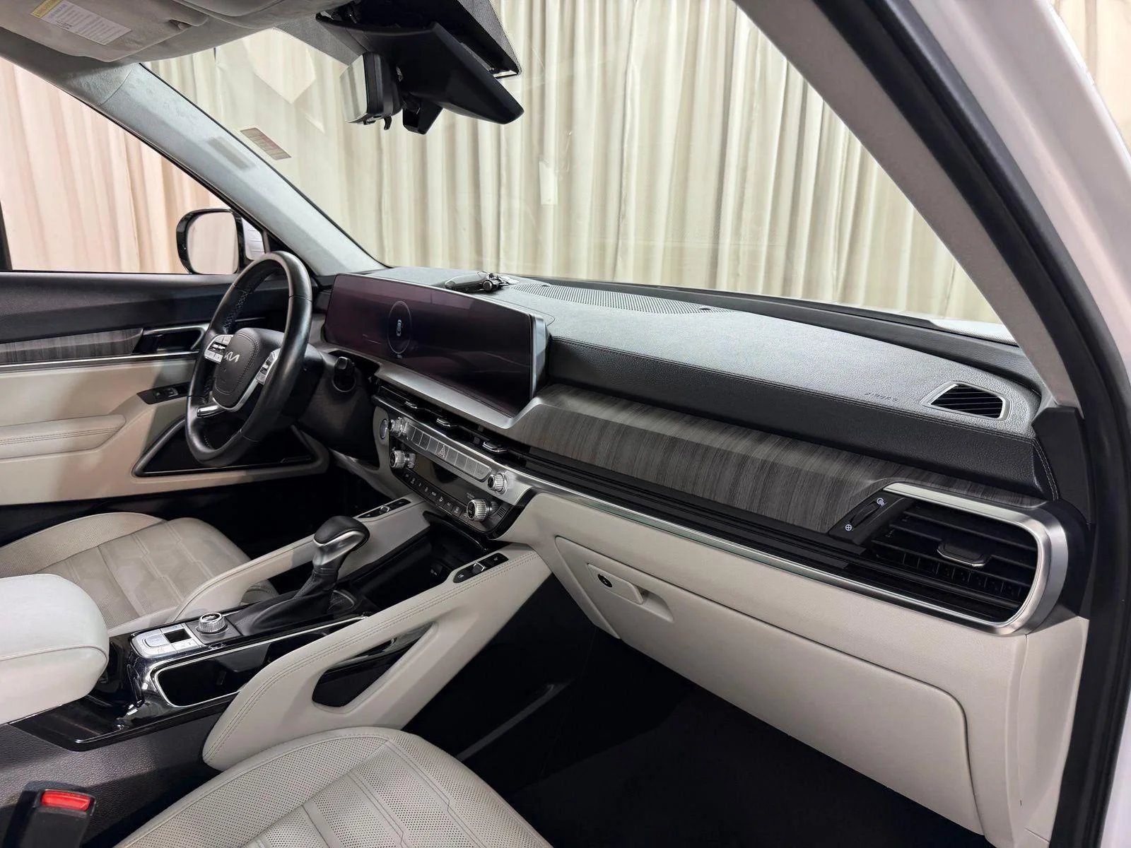 Used 2023 Glacial White Pearl Kia SX-Prestige image 44