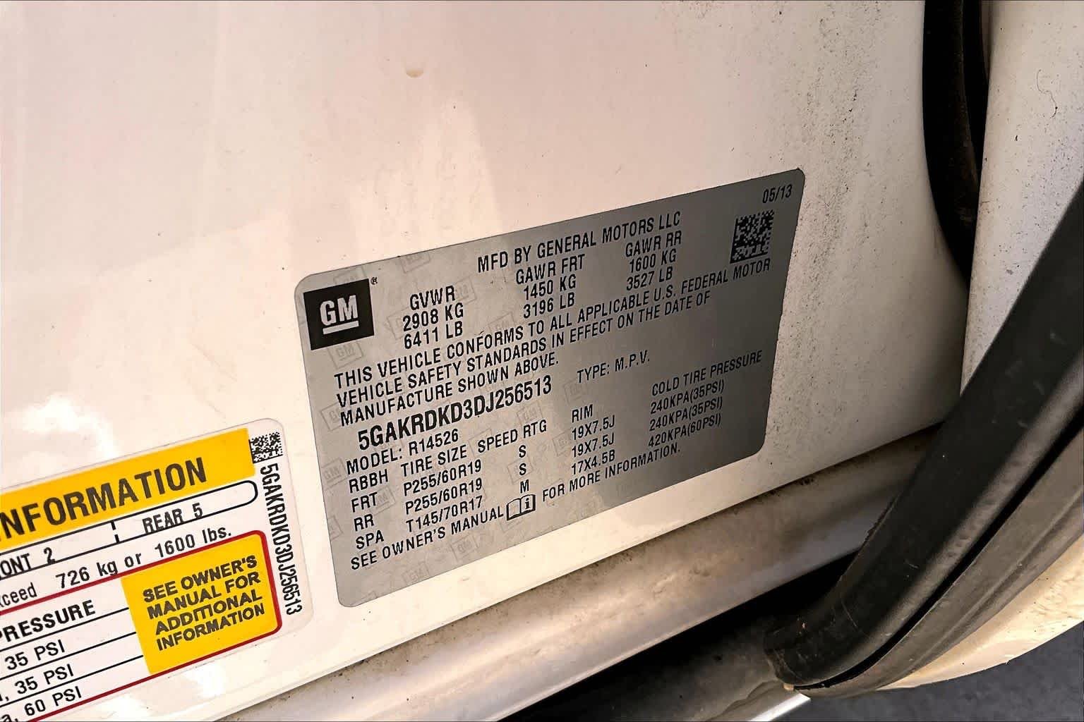 Used 2013 White Diamond Tricoat Buick Premium image 35