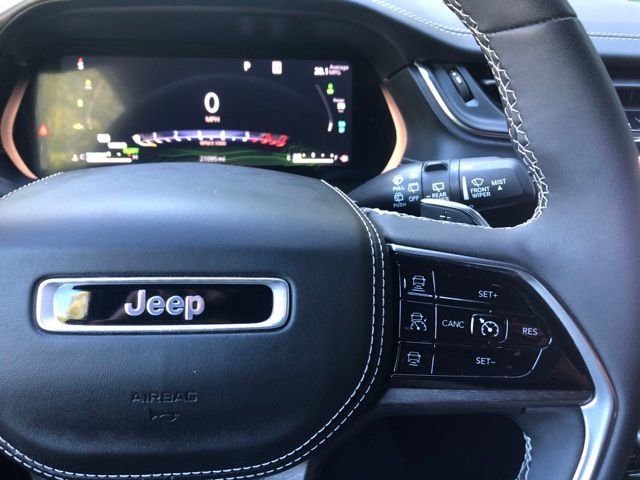 Used 2023 Diamond Black Jeep Overland 4xe image 28
