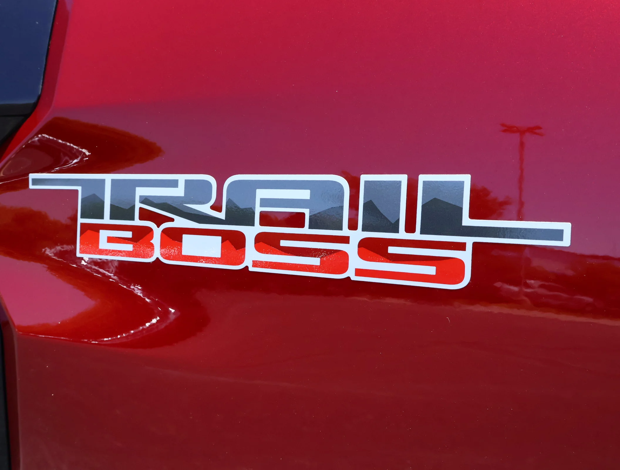 Used 2025 Radiant Red Tintcoat Chevrolet Trail Boss image 25