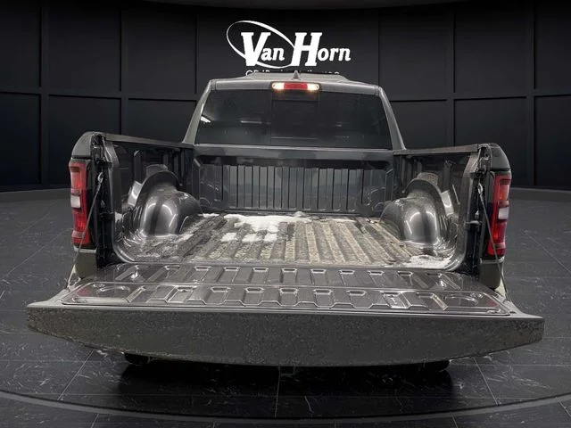 New 2026 Granite Crystal Metallic Clear-Coat Exterior Paint RAM Big Horn/Lone Star image 15