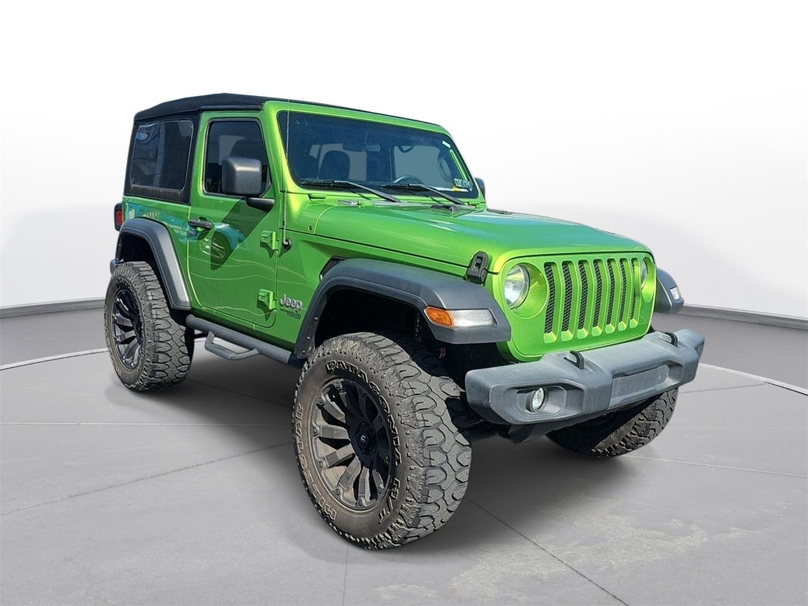 Used 2018 Mojito! Clearcoat Jeep Sport image 4