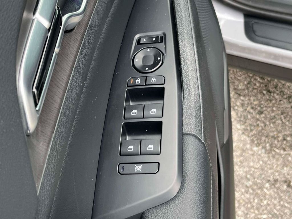 Certified Used 2026 Gray Kia X-Line image 15