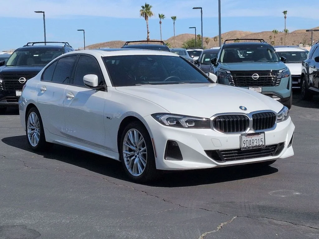 Used 2023 White BMW 330e iPerformance image 6