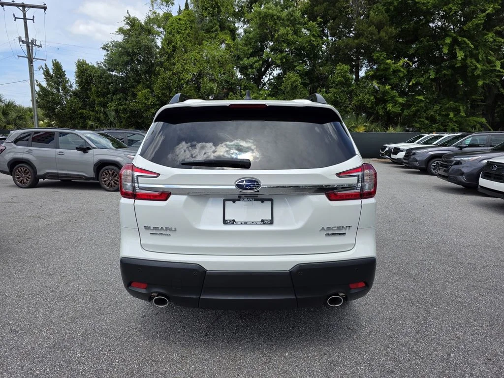 New 2026 CRYSTAL WHITE PEARL Subaru Limited 7-Passenger image 4