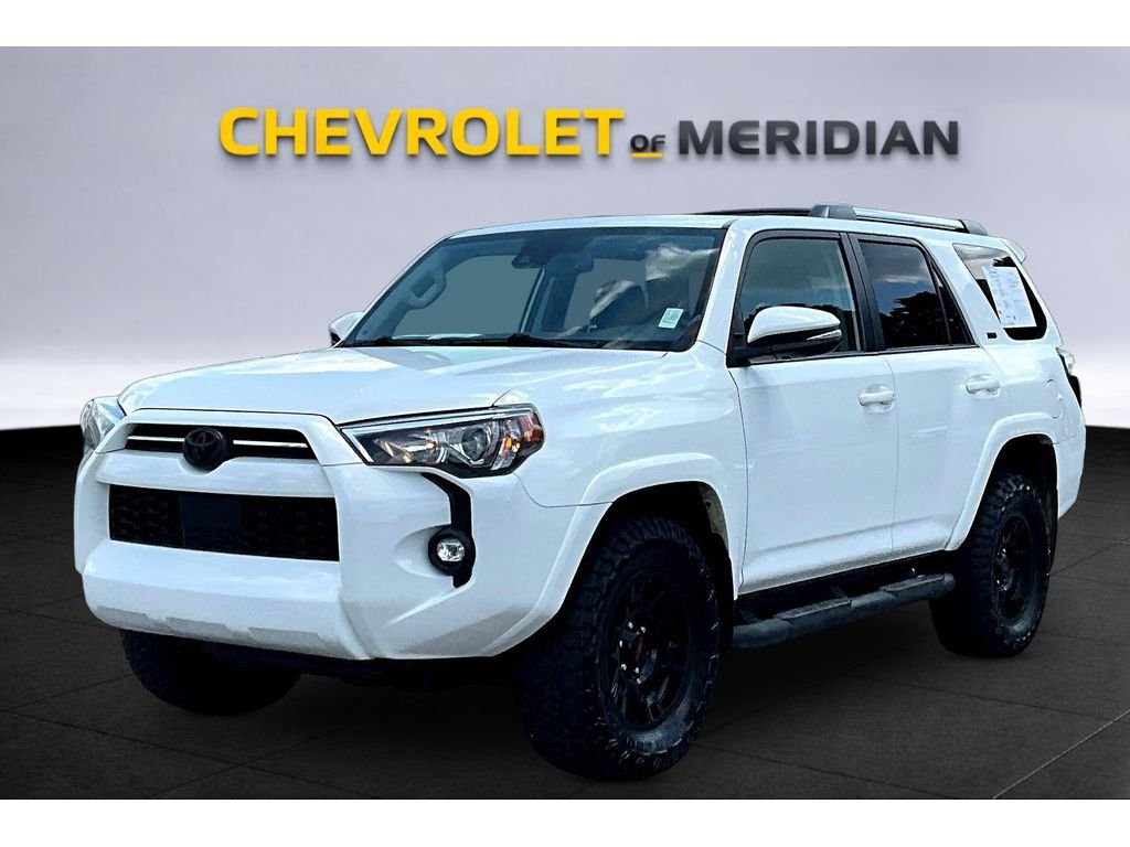 Used 2021  Toyota SR5 Premium image 10