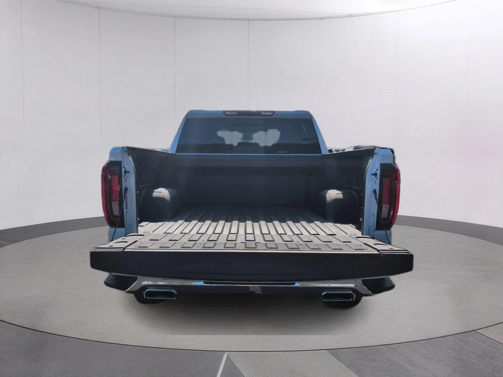 New 2026 Glacier White Tricoat GMC SLT image 5