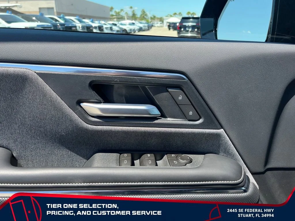 New 2026 Onyx Black GMC Elevation Standard Range image 22