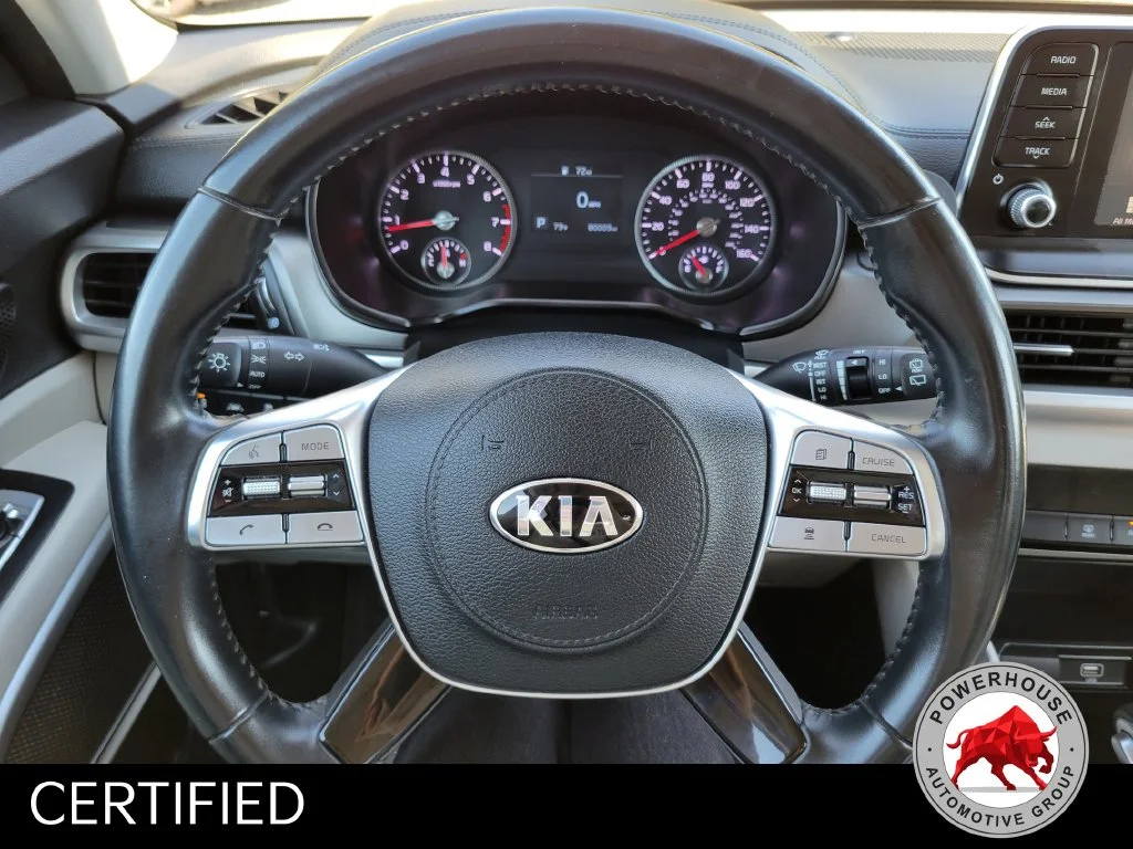 Used 2020 Gray Kia S image 34