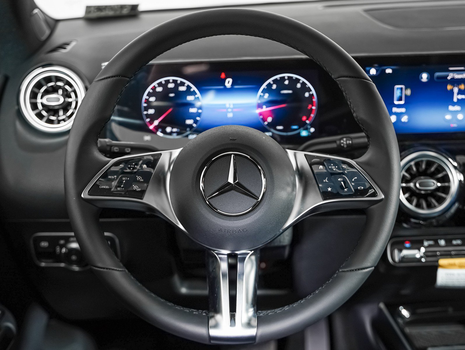 New 2026 Night Black Mercedes-Benz GLA 250 image 12