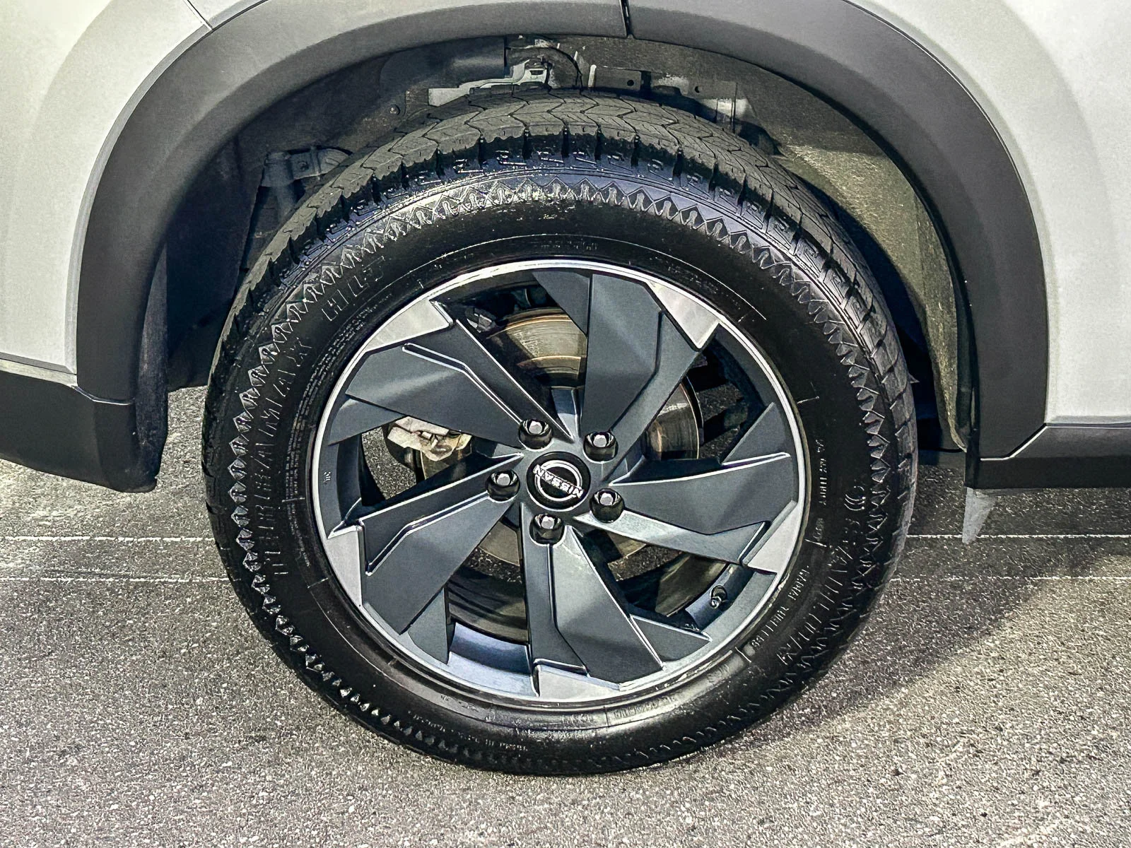 Used 2024 Brilliant Silver Metallic Nissan SV image 13
