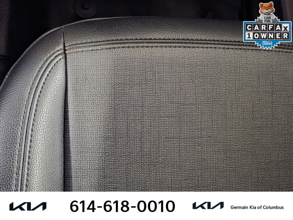 Used 2019 White Ford XL image 26