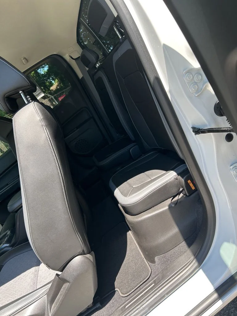 Used 2020 White Chevrolet Z71 image 26