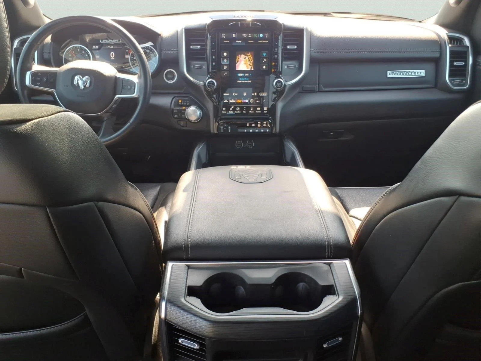 Used 2023 Diamond Black Crystal Pearlcoat Ram Laramie image 2