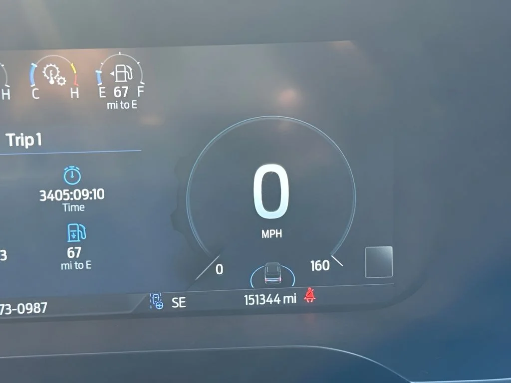 Used 2022 Black Ford Limited image 23
