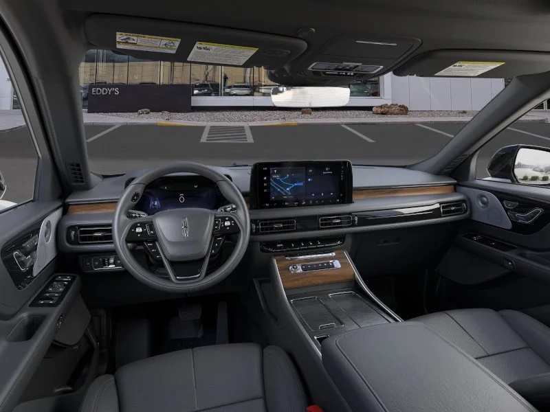 New 2026 Pristine White Metallic Tri-Coat Lincoln Reserve image 9