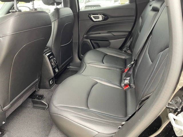 New 2026 Diamond Black Crystal Pearlcoat Jeep Limited Altitude image 8