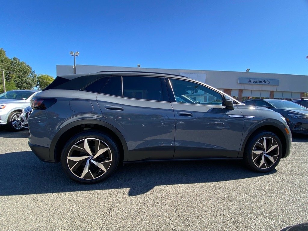 Certified 2023 Volkswagen ID.4 PRO S with VIN 1V2WNPE82PC031146 for sale in Alexandria, VA