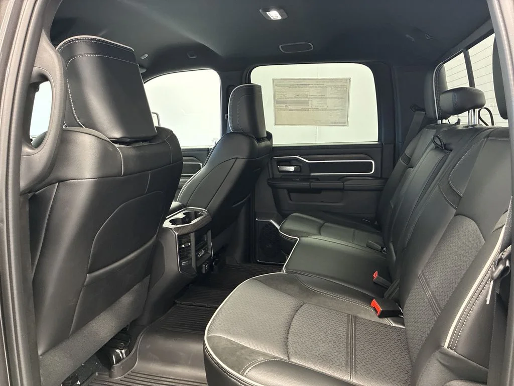 New 2026 Granite Crystal Metallic Clear-Coat Exterior Paint Ram Laramie image 13