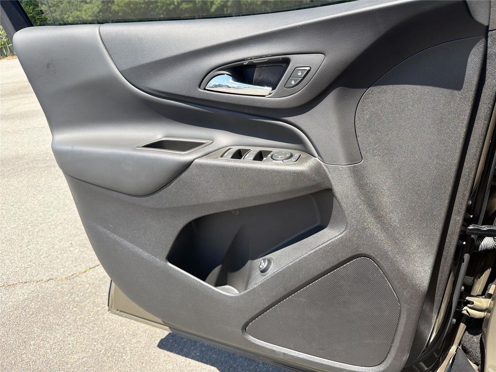 Used 2023 Harvest Bronze Metallic Chevrolet LT image 19