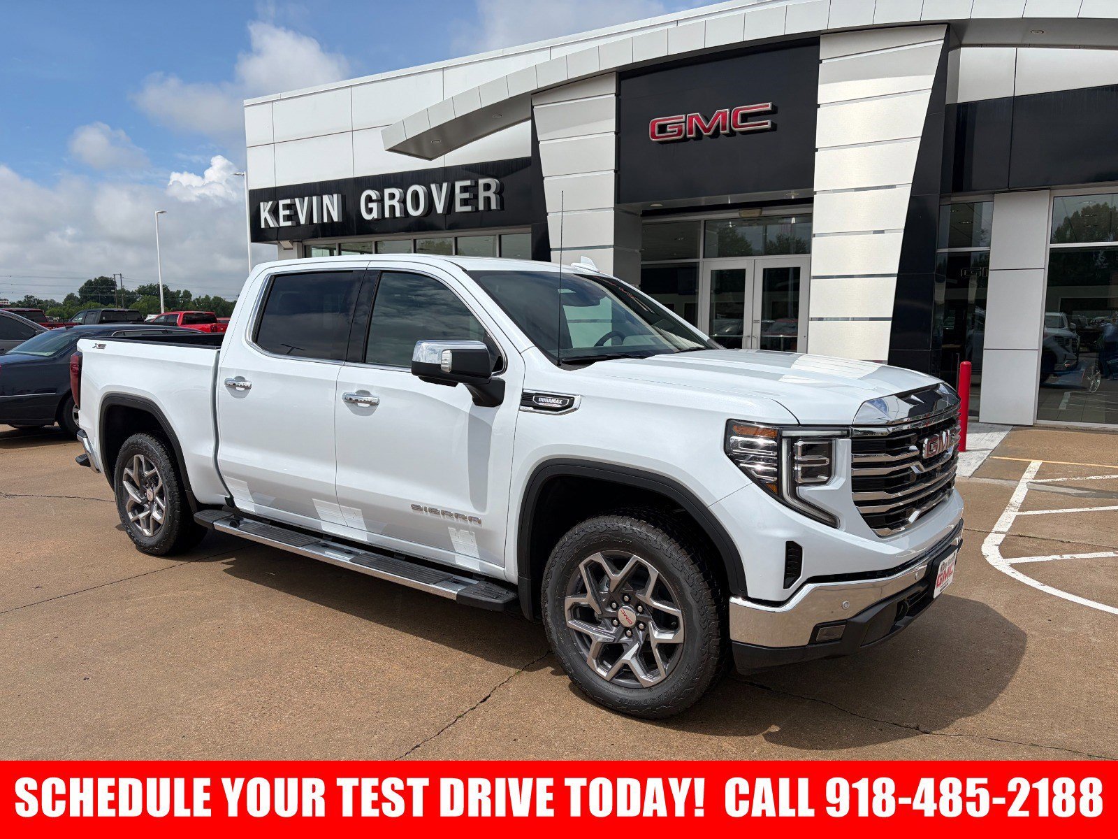 2026 GMC Sierra 4WD Crew Cab Short Box SLT's photo