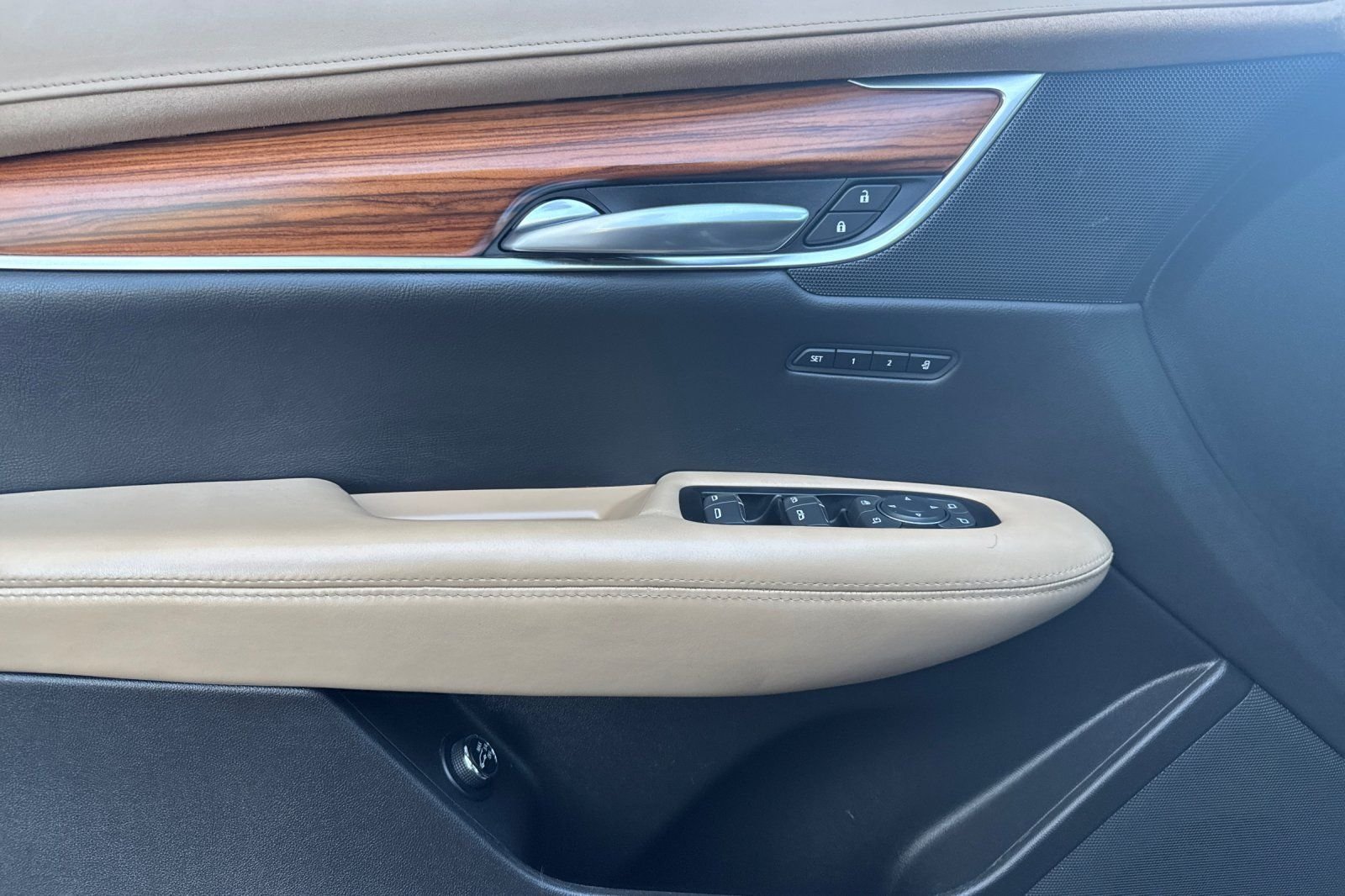 Used 2019 Gray Cadillac Platinum image 11