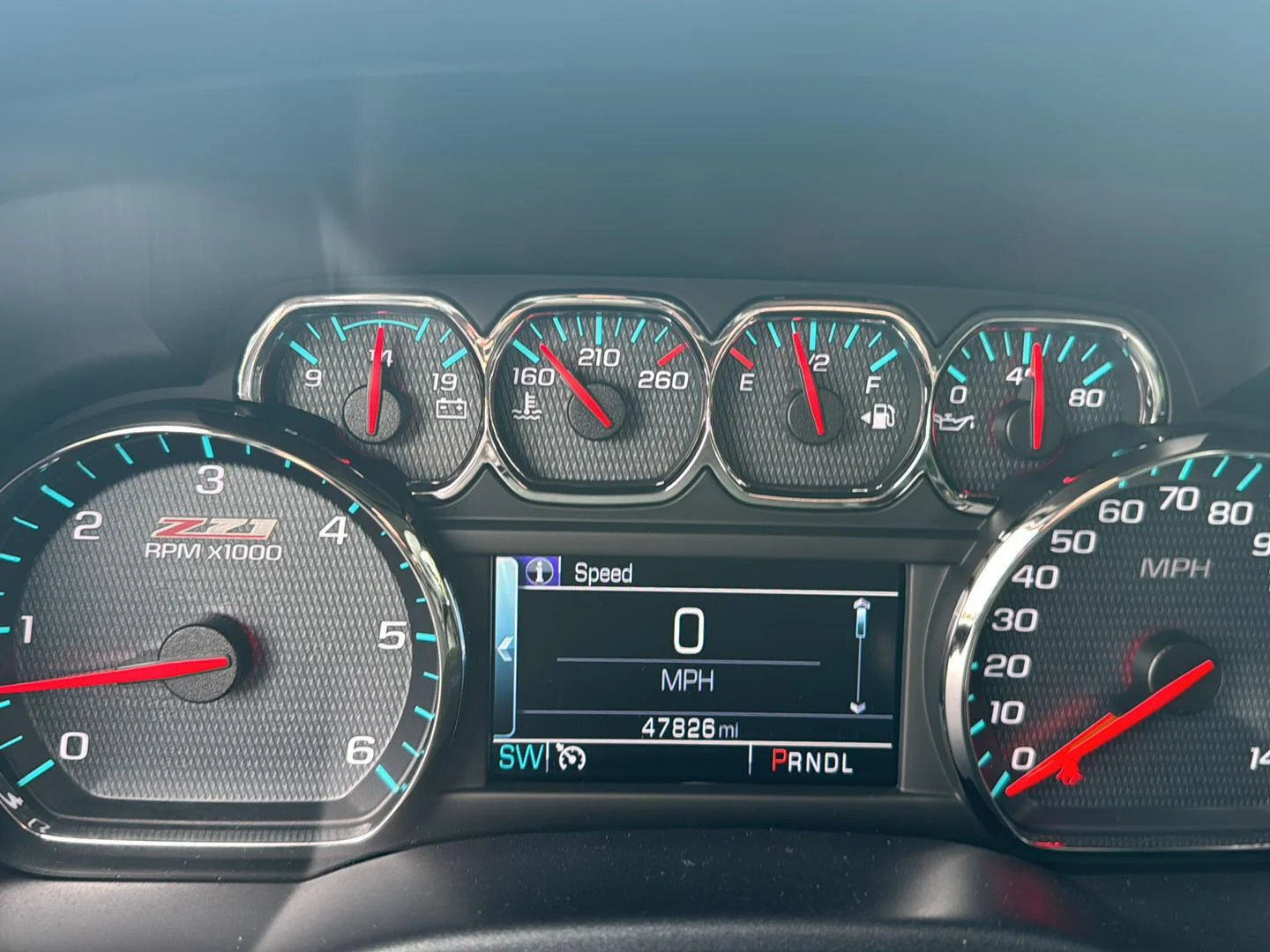Used 2018 Iridescent Pearl Tricoat Chevrolet LTZ image 10