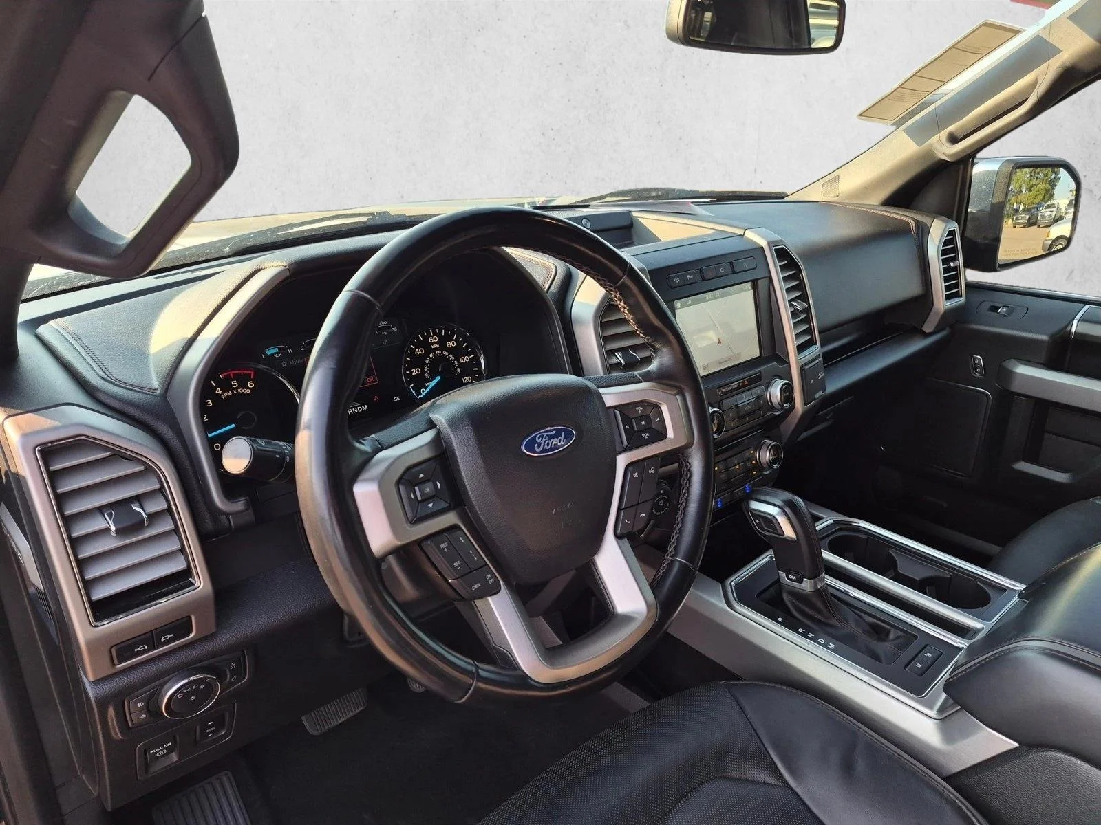 Certified Used 2018 Magnetic Metallic Ford Platinum image 14