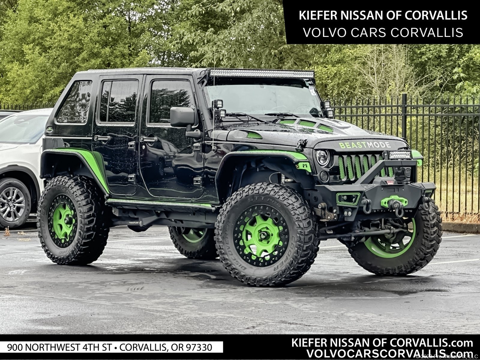 Used 2016 Black Clearcoat Jeep Sport image 1