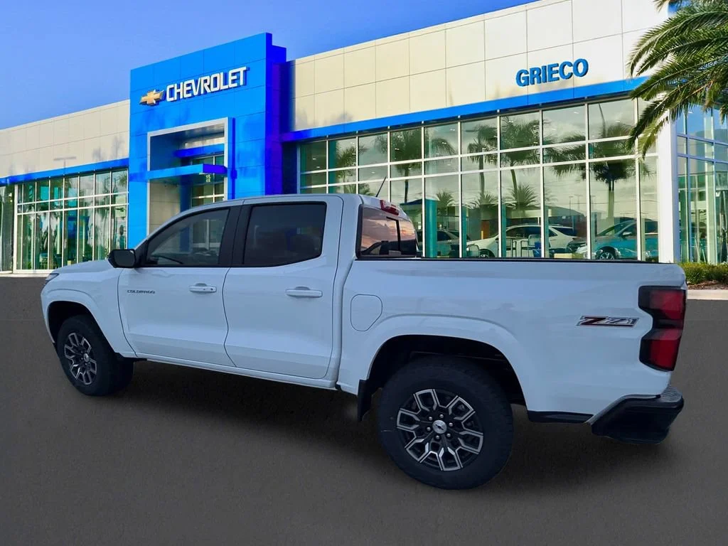 New 2026 Summit White Chevrolet Z71 image 4