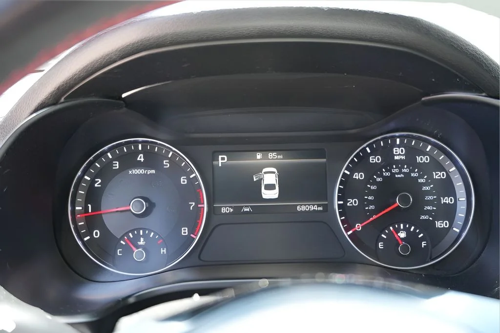 Used 2024 Gravity Gray Kia GT image 24