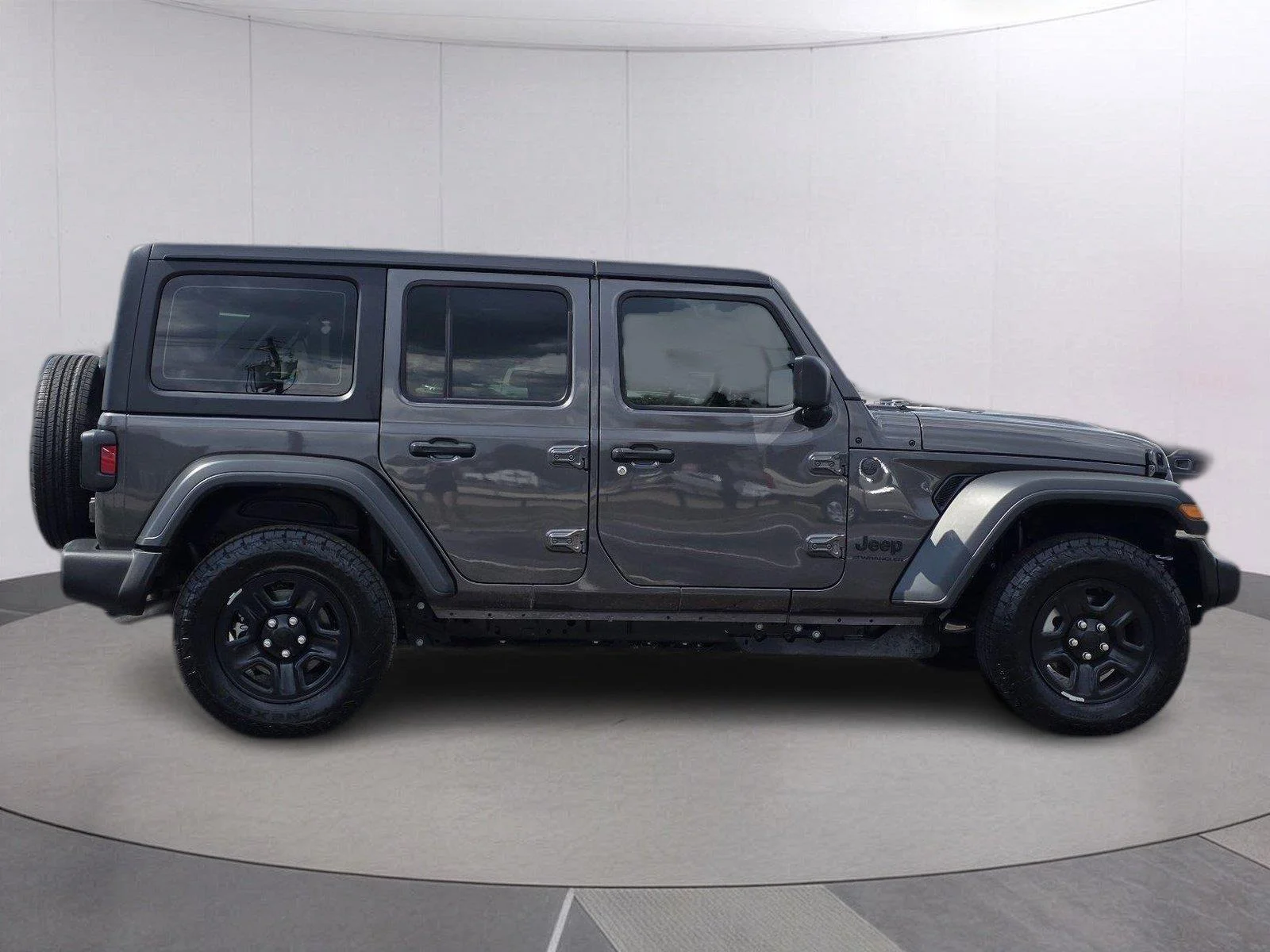 Used 2026 Granite Crystal Metallic Clearcoat Jeep Sport image 4