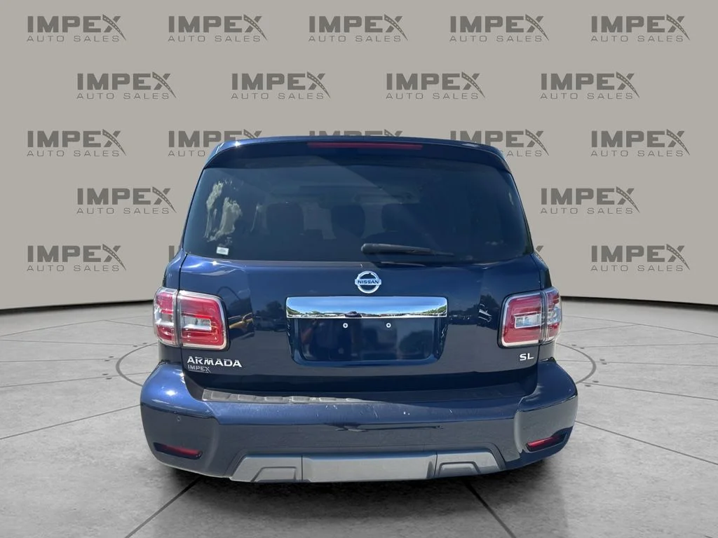 Used 2019 Blue Nissan SL image 4