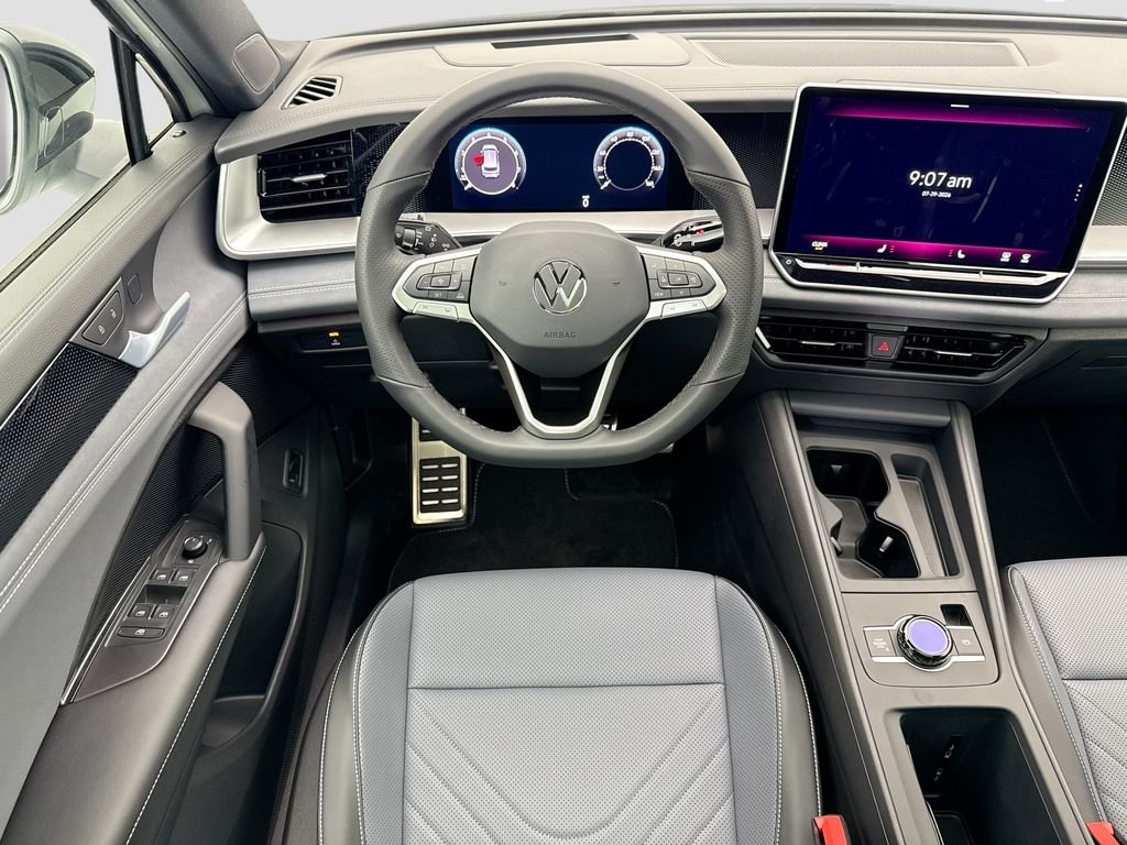 New 2026 Opal White W/Deep Black Roof Volkswagen SE R-Line Black image 10