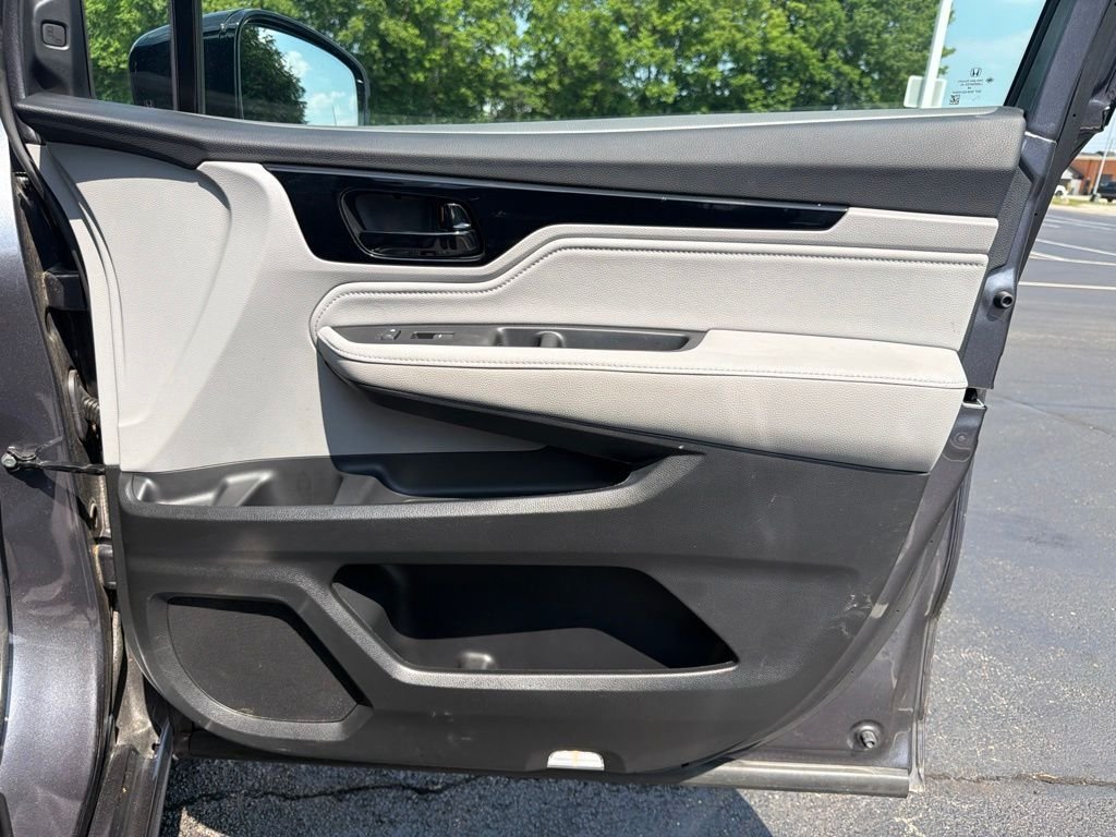2024 Honda Odyssey Elite - Photo 28