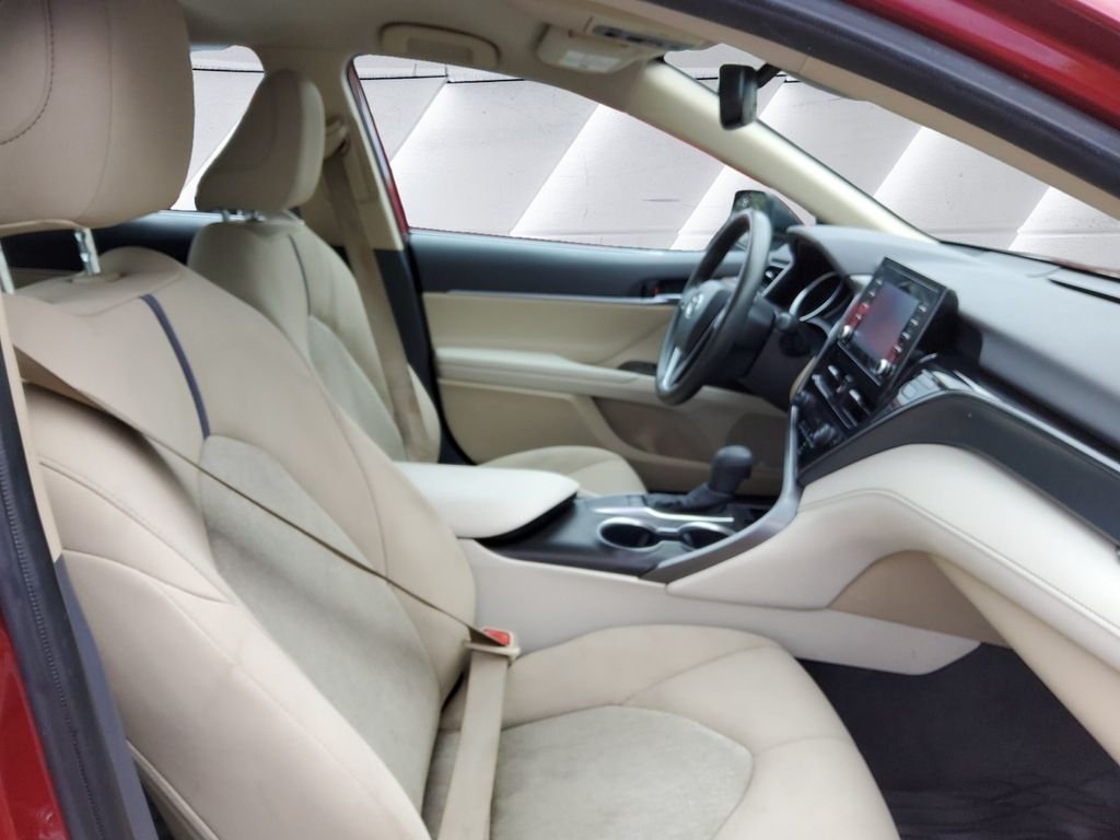 Used 2022 Red Toyota LE image 13