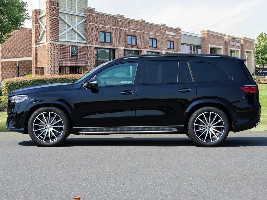 New 2026 Black Mercedes-Benz GLS 450 image 8