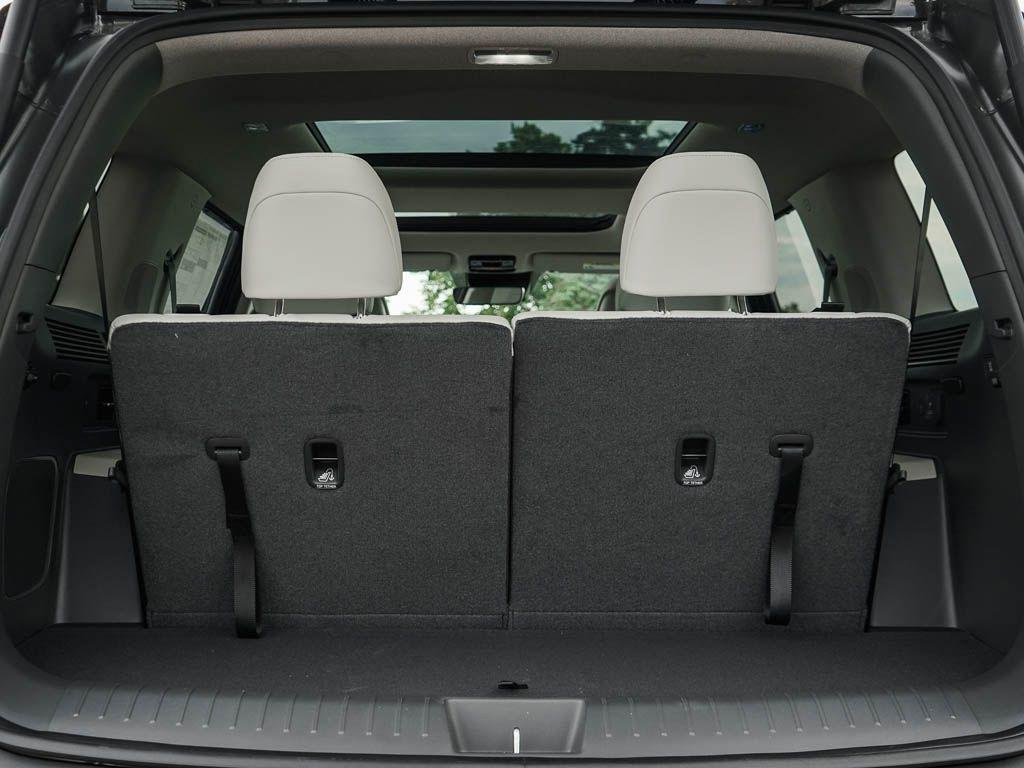 New 2026 Rockwood Green Hyundai Limited 6P AWD image 35