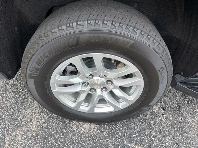Used 2024 Blue Chevrolet LT image 9