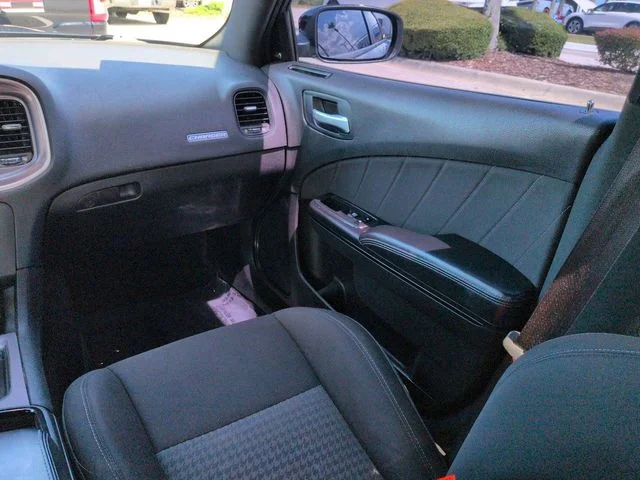 Certified Used 2019 Pitch Black Clearcoat Dodge R/T image 16
