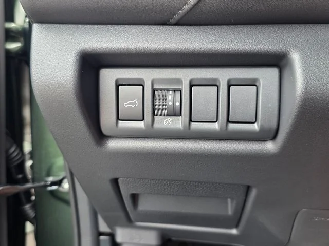 New 2026 DEEP EMERALD GREEN PEARL Subaru Wilderness image 40