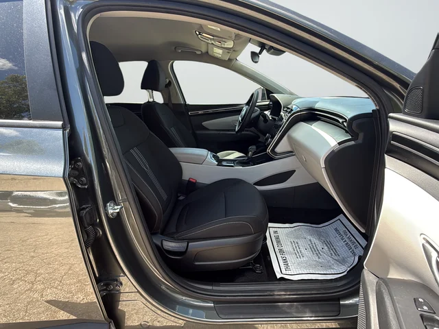 Used 2023 Gray Hyundai SEL image 34
