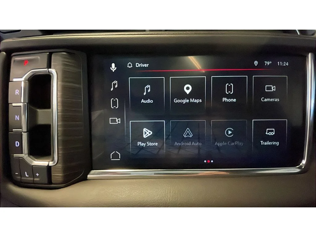Used 2022 White Frost Tri-Coat GMC Denali image 13