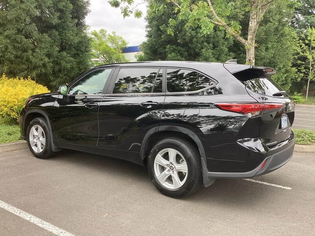 Used 2023 Black Toyota LE image 8