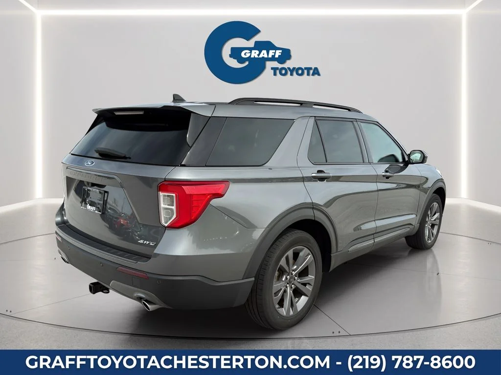 Used 2023 Gray Ford XLT image 7