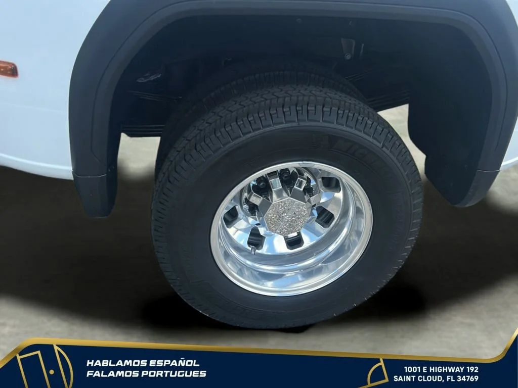 New 2026 Summit White GMC Denali DRW image 4