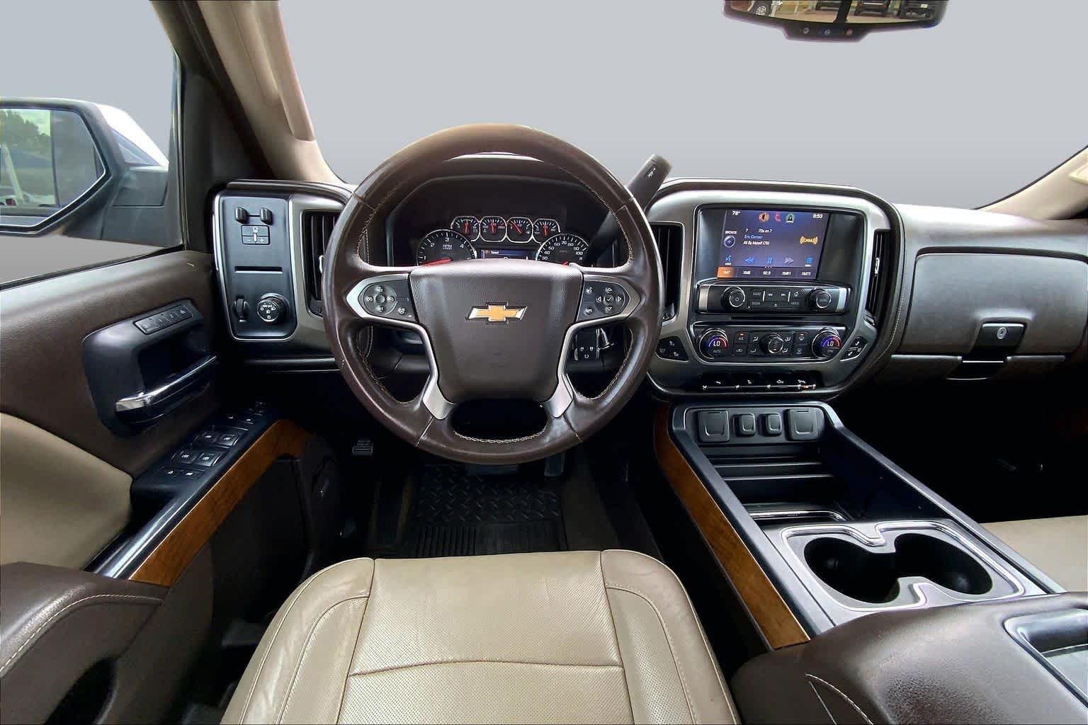 Used 2015 Black Chevrolet LTZ image 5