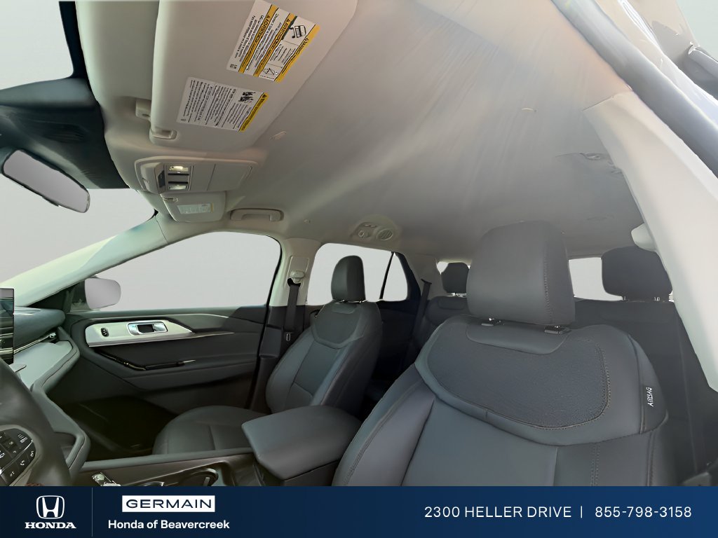 Used 2026 Space White Metallic Ford Active image 12