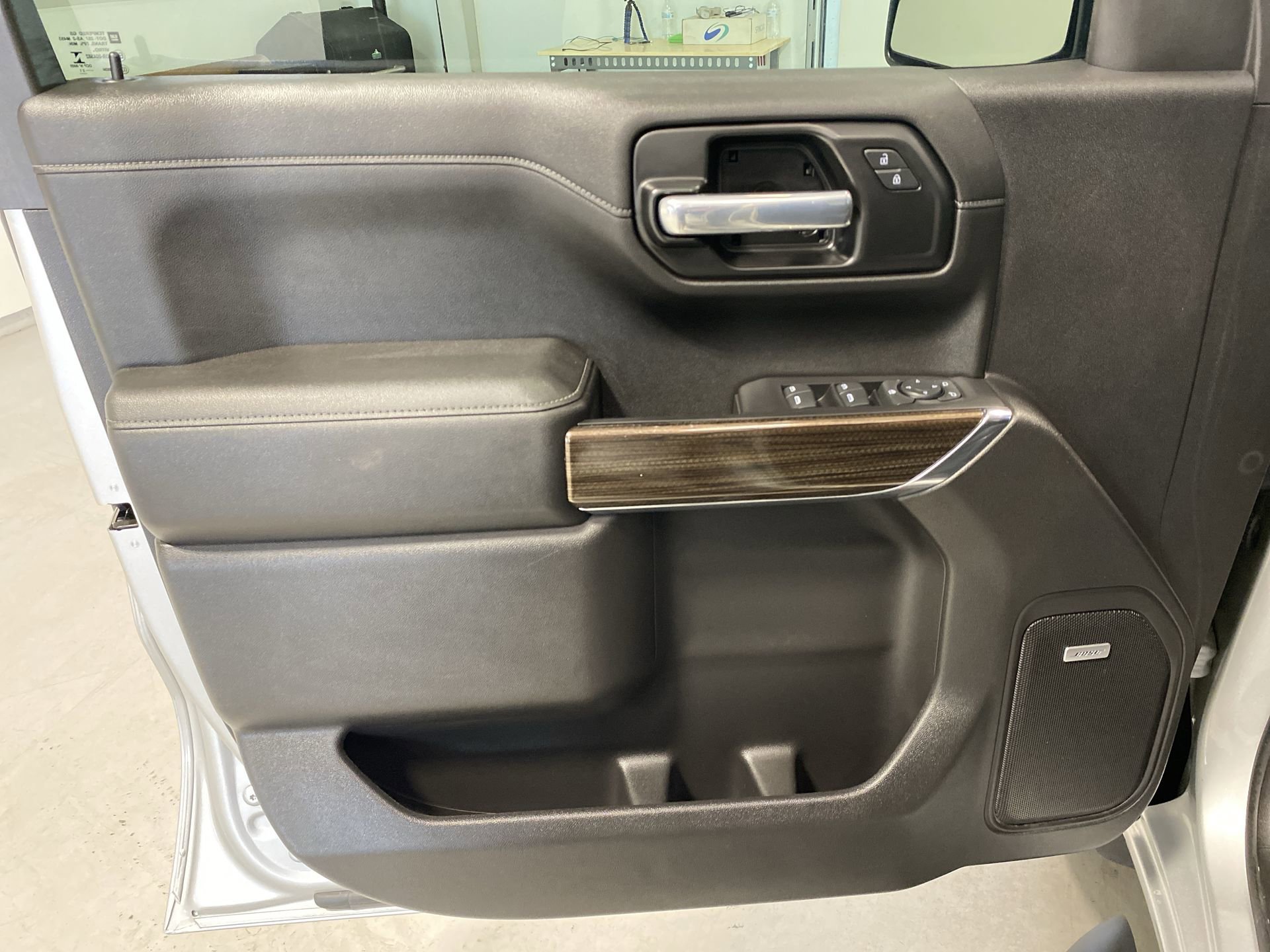 Used 2021 Silver Ice Metallic Chevrolet RST image 21