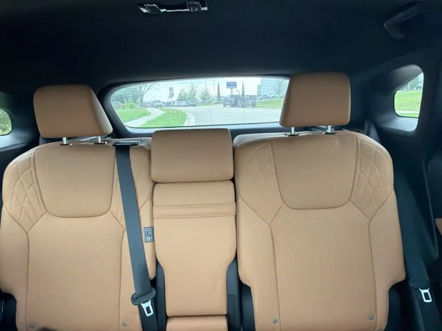 Used 2025 Red Lexus 350 Premium image 17